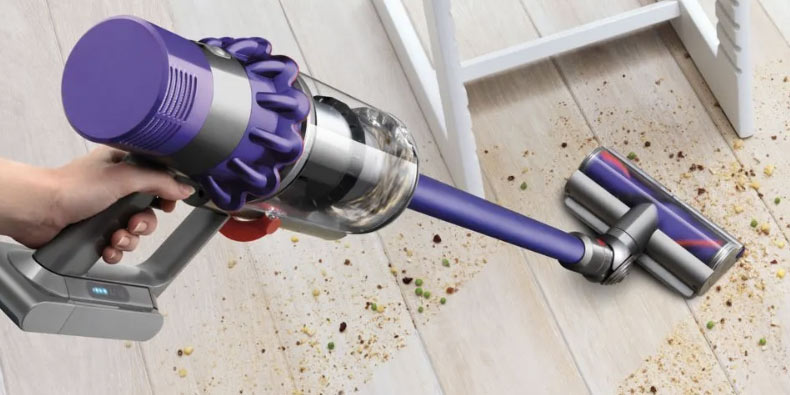Dyson V10